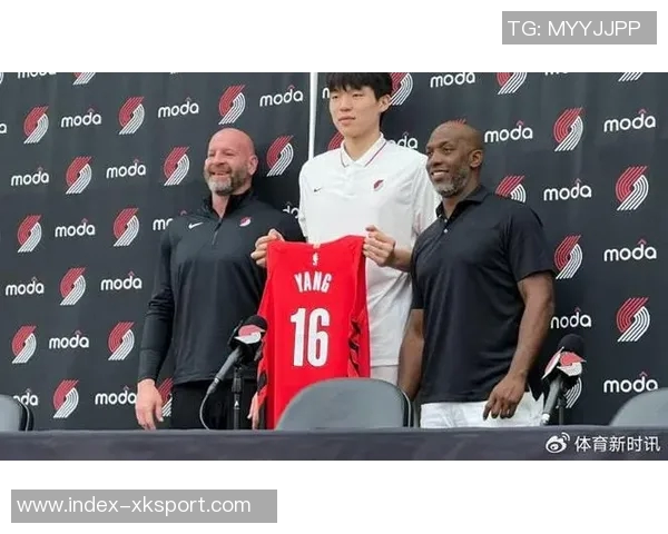 媒体人称比卢普斯对杨瀚森耐心十足呼吁中国球迷也应给予更多理解与支持 媒体人称比卢普斯对杨瀚森耐心十足呼吁中国球迷也应给予更多理解与支持