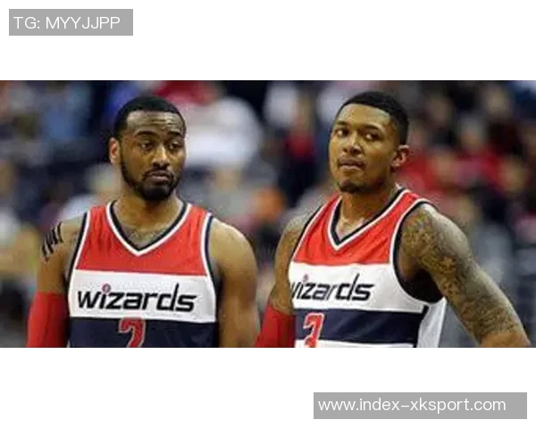 卢表示比尔今日缺席对抗训练仅进行投篮练习状态仍需观察 卢表示比尔今日缺席对抗训练仅进行投篮练习状态仍需观察