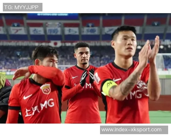 海港队临场调整蒯纪闻吾米提江替换李圣龙蒋光太助力逆转之战 海港队临场调整蒯纪闻吾米提江替换李圣龙蒋光太助力逆转之战