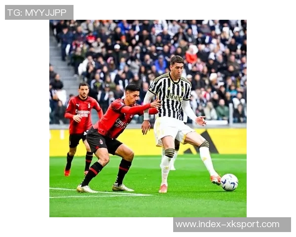 尤文图斯对阵AC米兰海报发布卡卢卢迎战旧主再度交锋 尤文图斯对阵AC米兰海报发布卡卢卢迎战旧主再度交锋