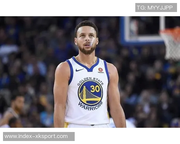 阿德尔曼分析勇士战术库里逐步成为进攻核心而非一开始就聚焦