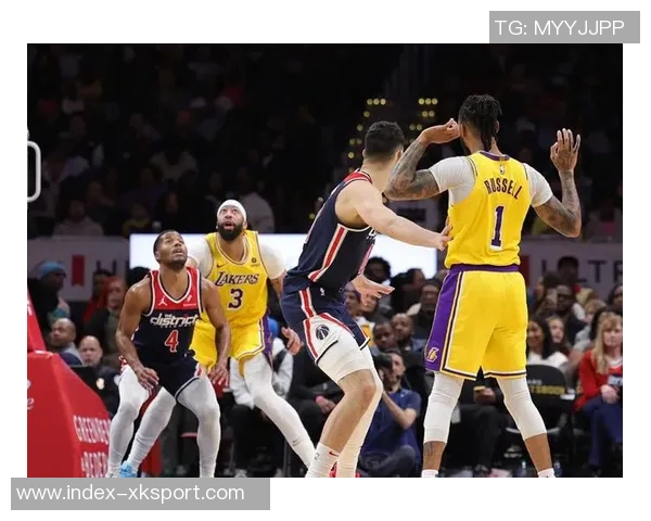 湖人火箭连胜势头强劲雷霆遭遇首败三双王们的辉煌记录再度刷新