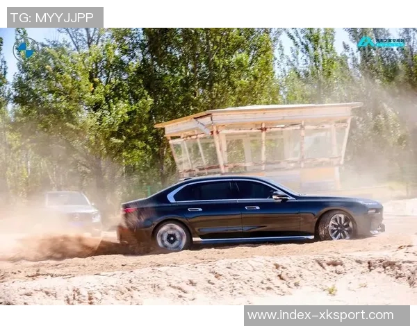 小迈克尔波特用宝马X7为母亲送上温暖圣诞礼物展现孝顺之心